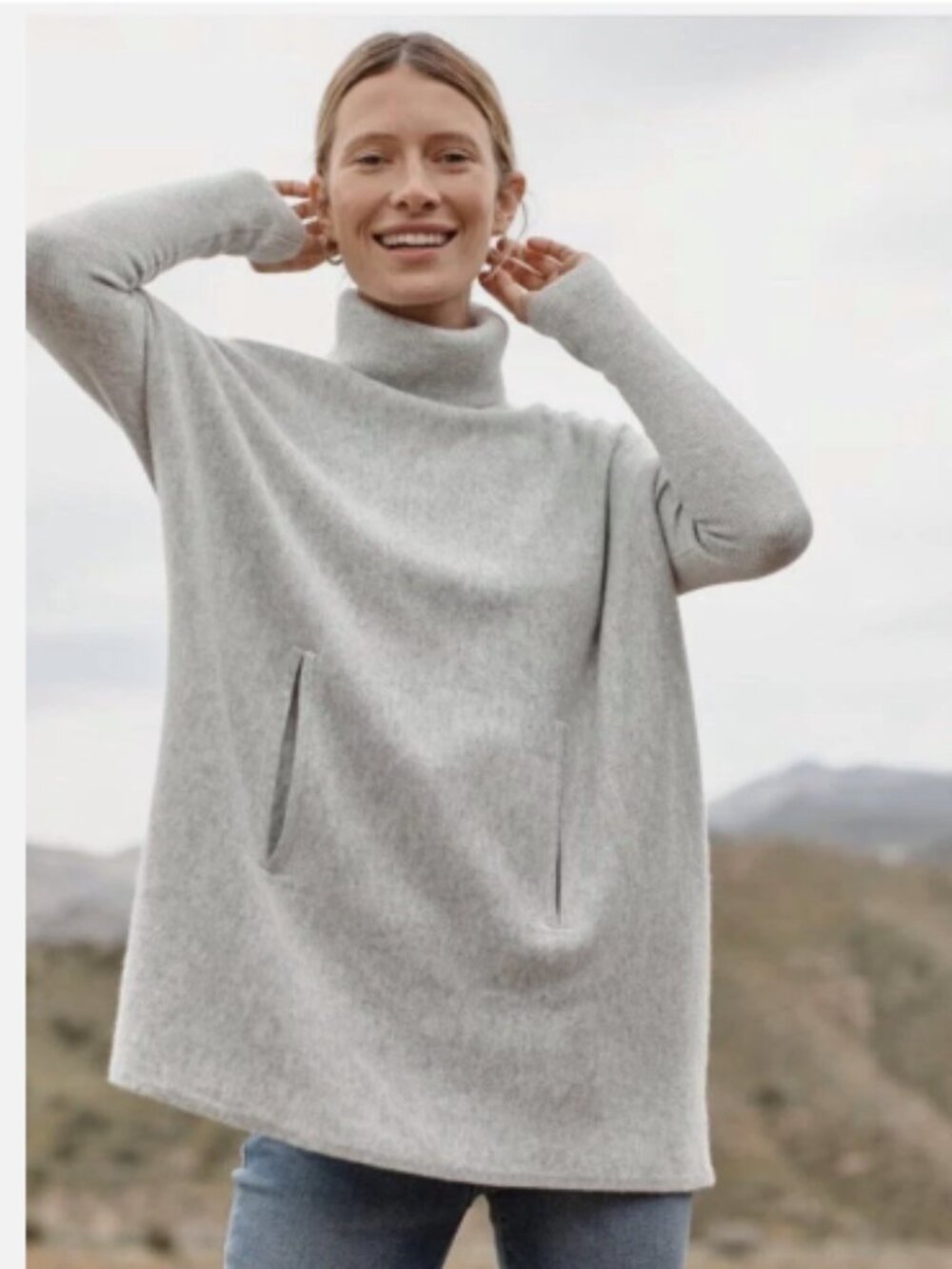 Garnet Hill Wool Cashmere Gray Oversized Turtleneck  Sweater Front pocket sz M